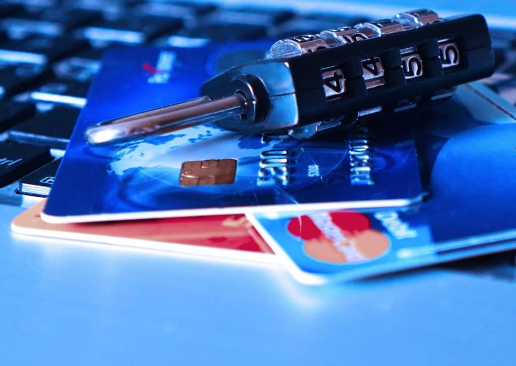 Securing financial transactions on mobile